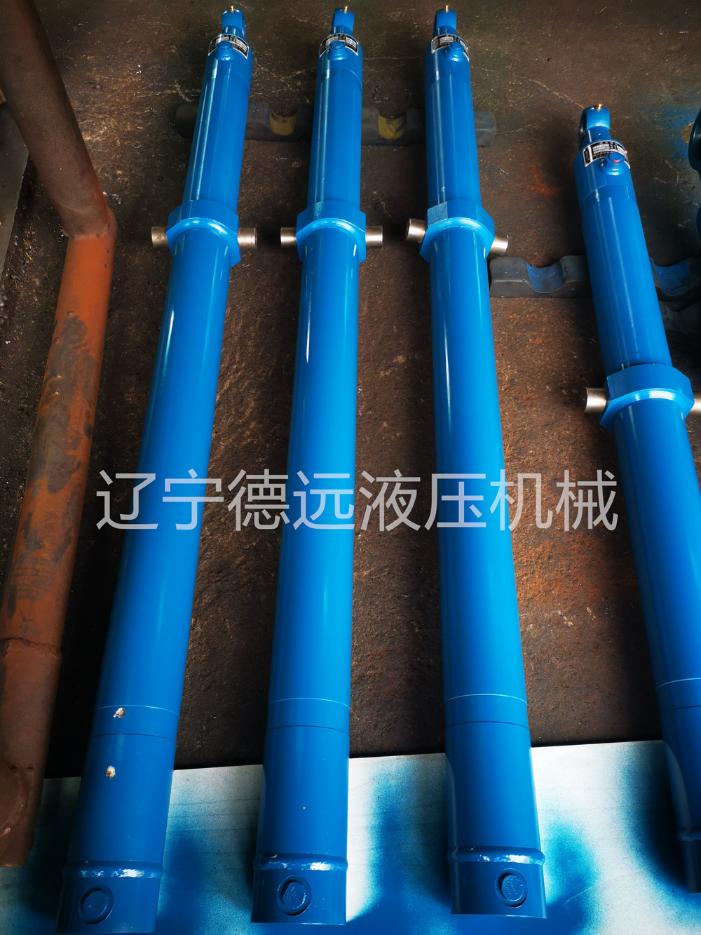 HSGL01系列(liè)液壓缸(gang)（中部鉸(jiǎo)軸）