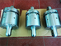 安全(quán)鉗鎖緊(jin)液壓缸(gāng)