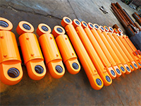 掘(jué)進機用(yong)液壓缸(gāng)